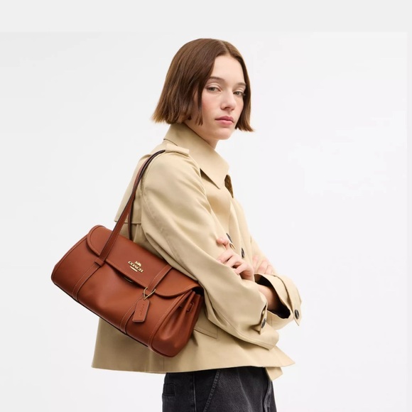 Coach Bridget Flap Shoulder Bag PRICE FIRM - Picture 3 of 11